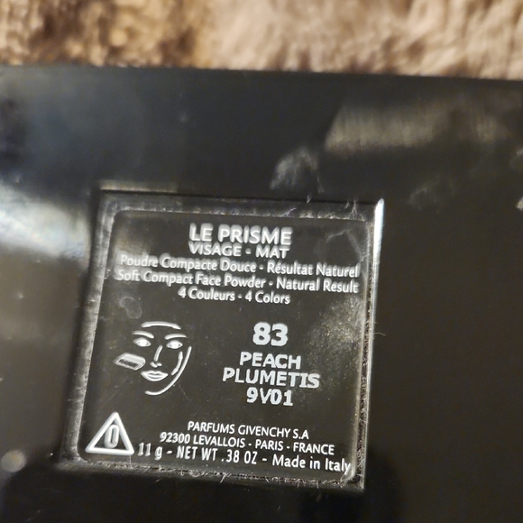 Givenchy Peach Eyeshadow - Picture 3 of 3